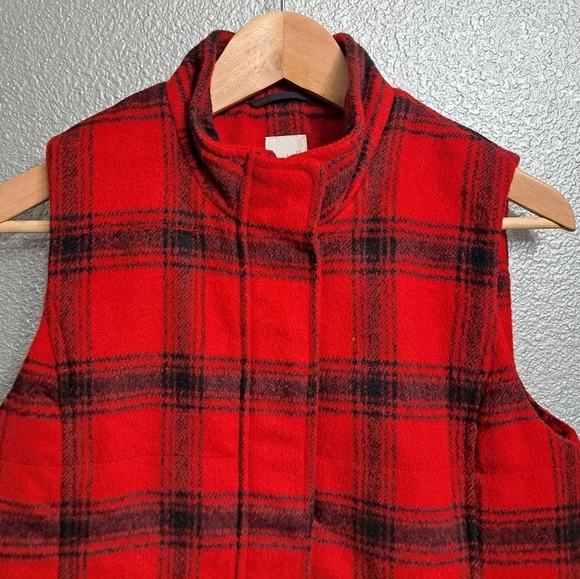 J. Jill Red & Black Tartan Plaid Sleeveless Wool Blend Vest    Size XS - Picture 8 of 12